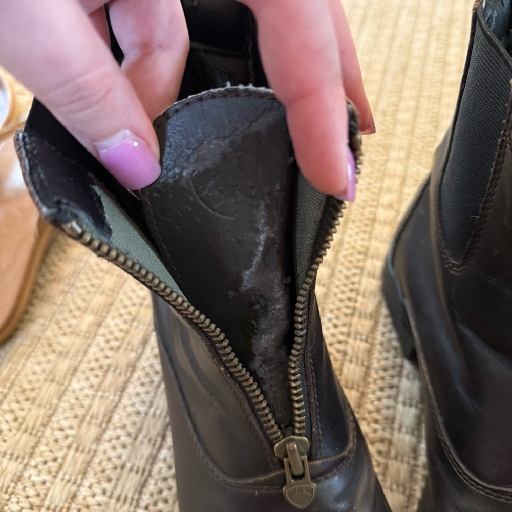 ARIAT HERITAGE BREEZE PADDOCK ENGLISH RIDING BOOTS - ROUND TOE size 8B (narrow) - Picture 11 of 13